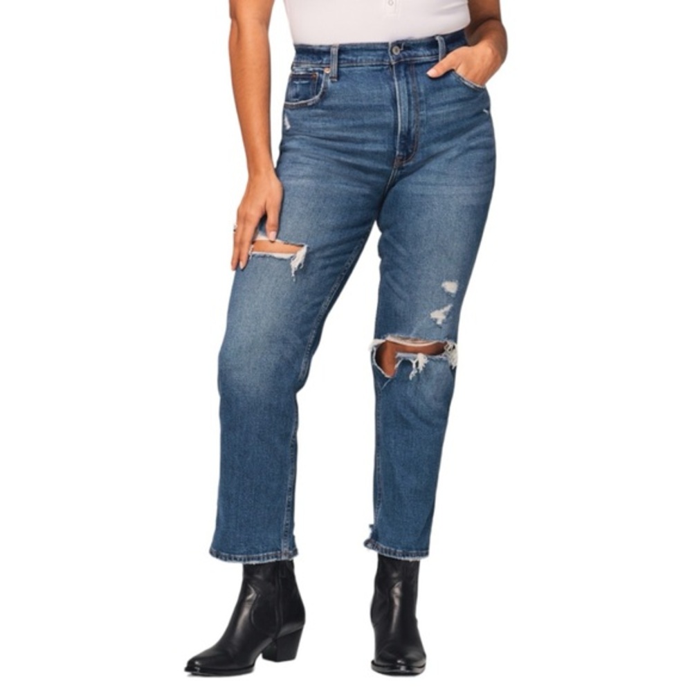 Abercrombie & Fitch Ultra High Rise Ankle Straight Jean size 26/2
